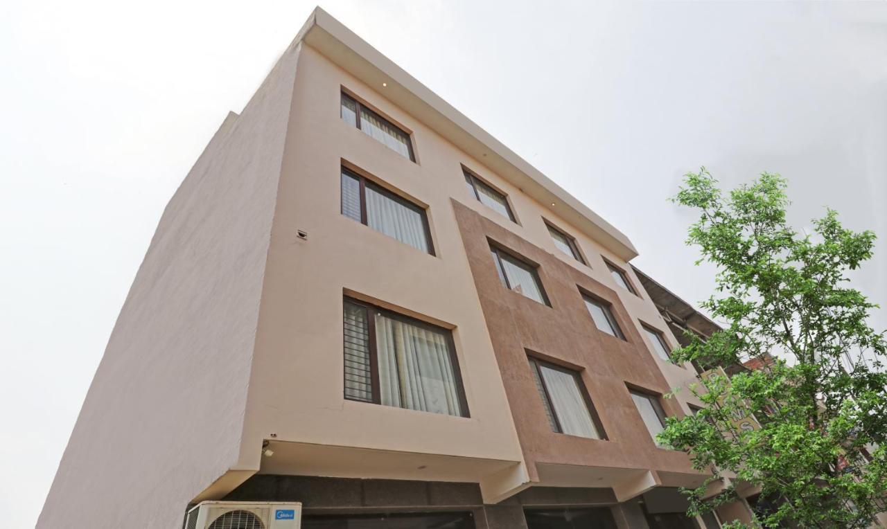 Treebo Magnum Chandigarh Kharar エクステリア 写真